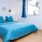 Le Bretzel Petite Venise Vieille Center Wi-fi 3*